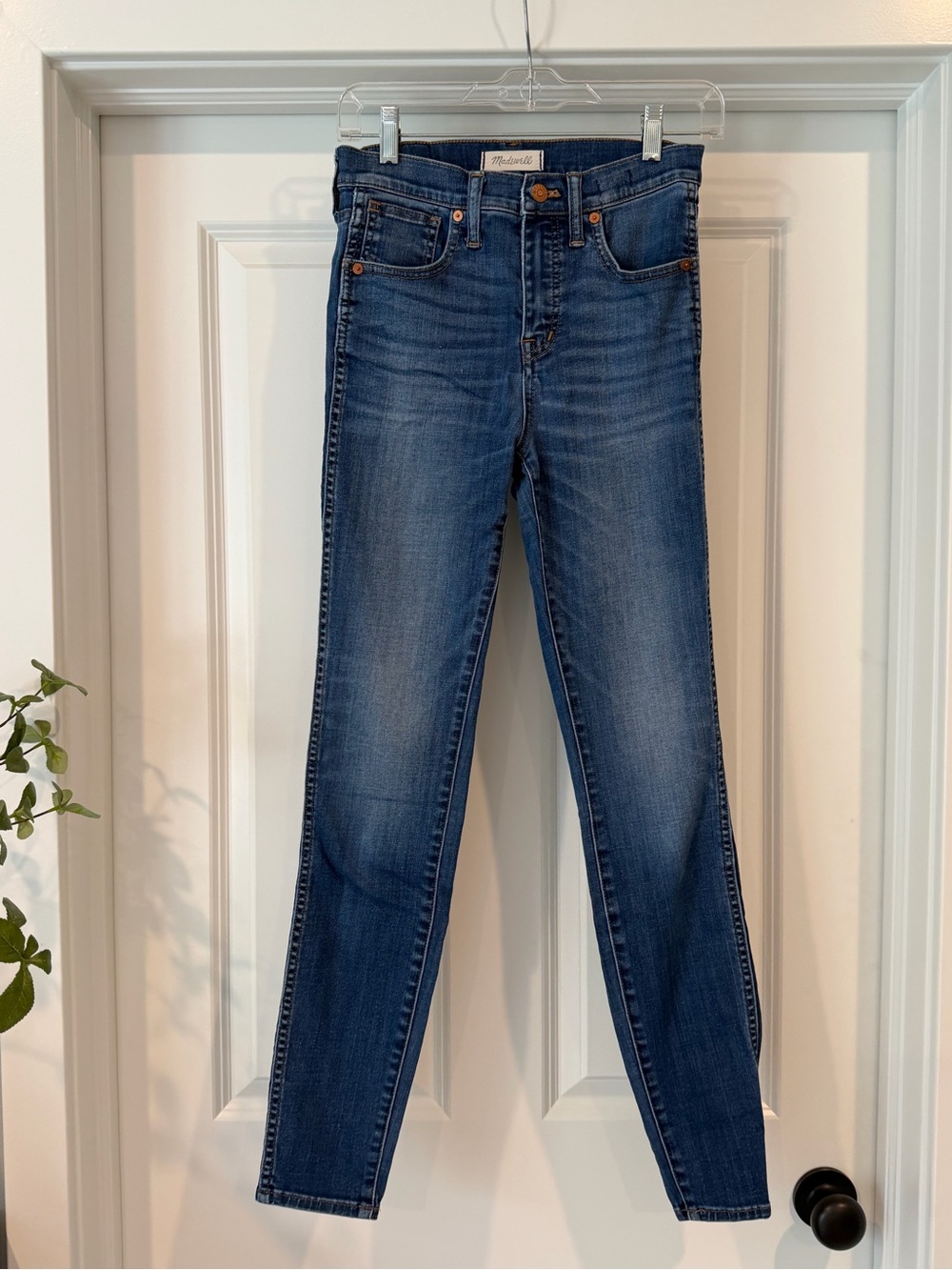 Madewell Women's Skinny Jeans in Dark Blue Wash